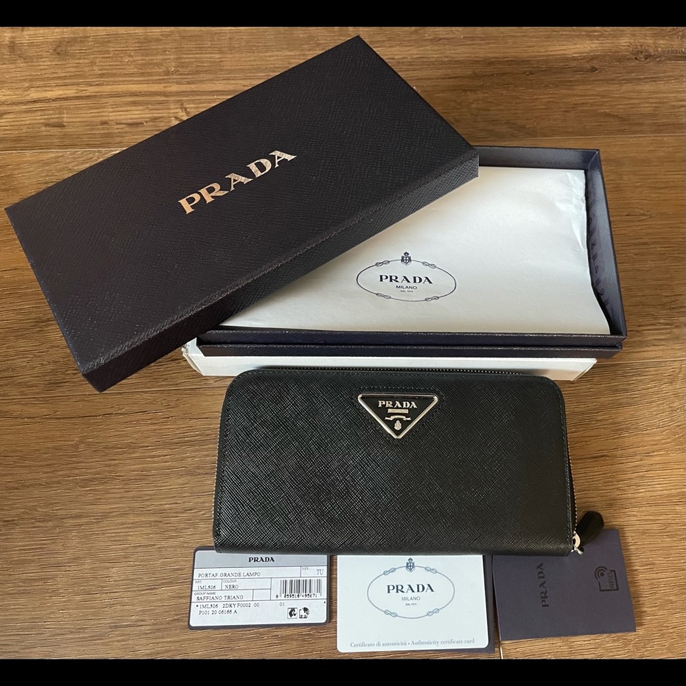 PRADA-AUTHENTIC (NWT) Large Black Saffiano Leather Zip Around Wallet